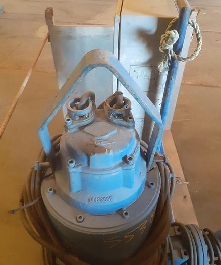 Usado Bomba submersível FLYGT