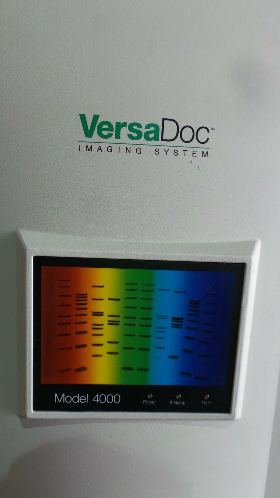 Used Bio-Rad VERSDOC Imaging System 4000 / VersDoc / 100~240 VAC / 50~60Hz / 350W / BiO-RAD /