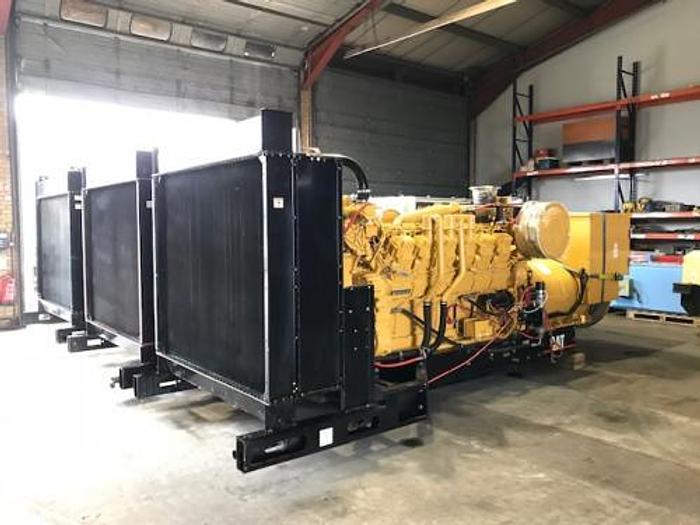 Used 1.00 MW 2001 Caterpillar 3512 Diesel Generator