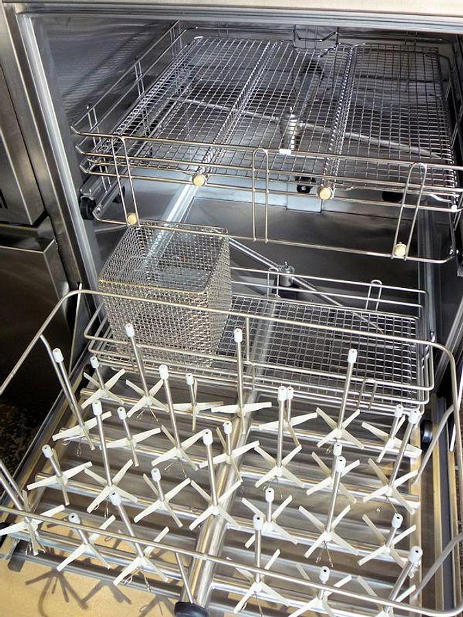 Used Q 14349 E - Washer / Dryer LANCER 820 LX LABEXIA for Labware + Utensils