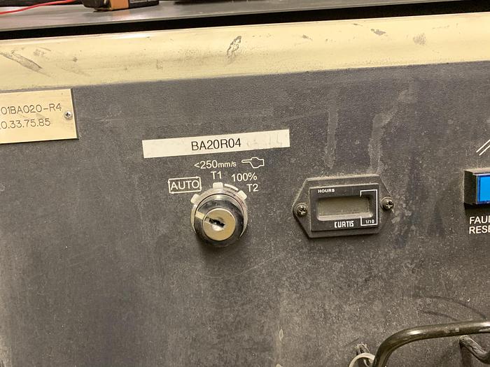 Used FANUC M900iA/350 6 AXIS CNC ROBOT WITH R30iA CONTROLLER 350KG X 2650mm REACH