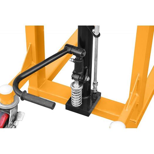 Cormak P513 Mast Pallet Truck