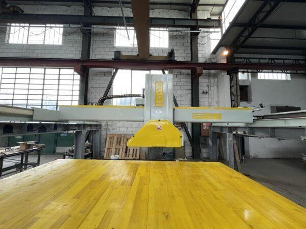 Used 2002 GMM Axia Full