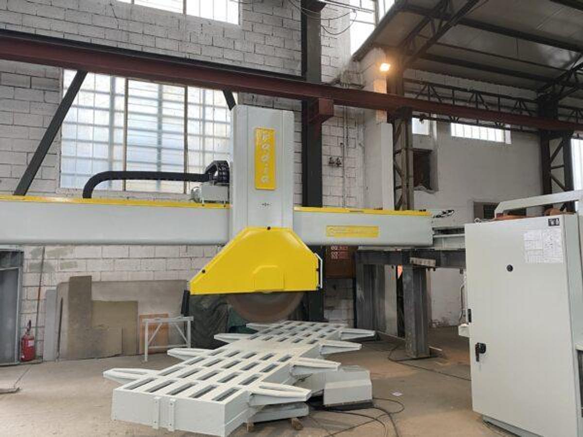 Usato Fresa a Ponte Automatica GMM – RADIA full (Ref. FP3942)