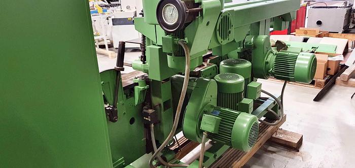 Used WEINIG Four side planer, 5 heads PM 17