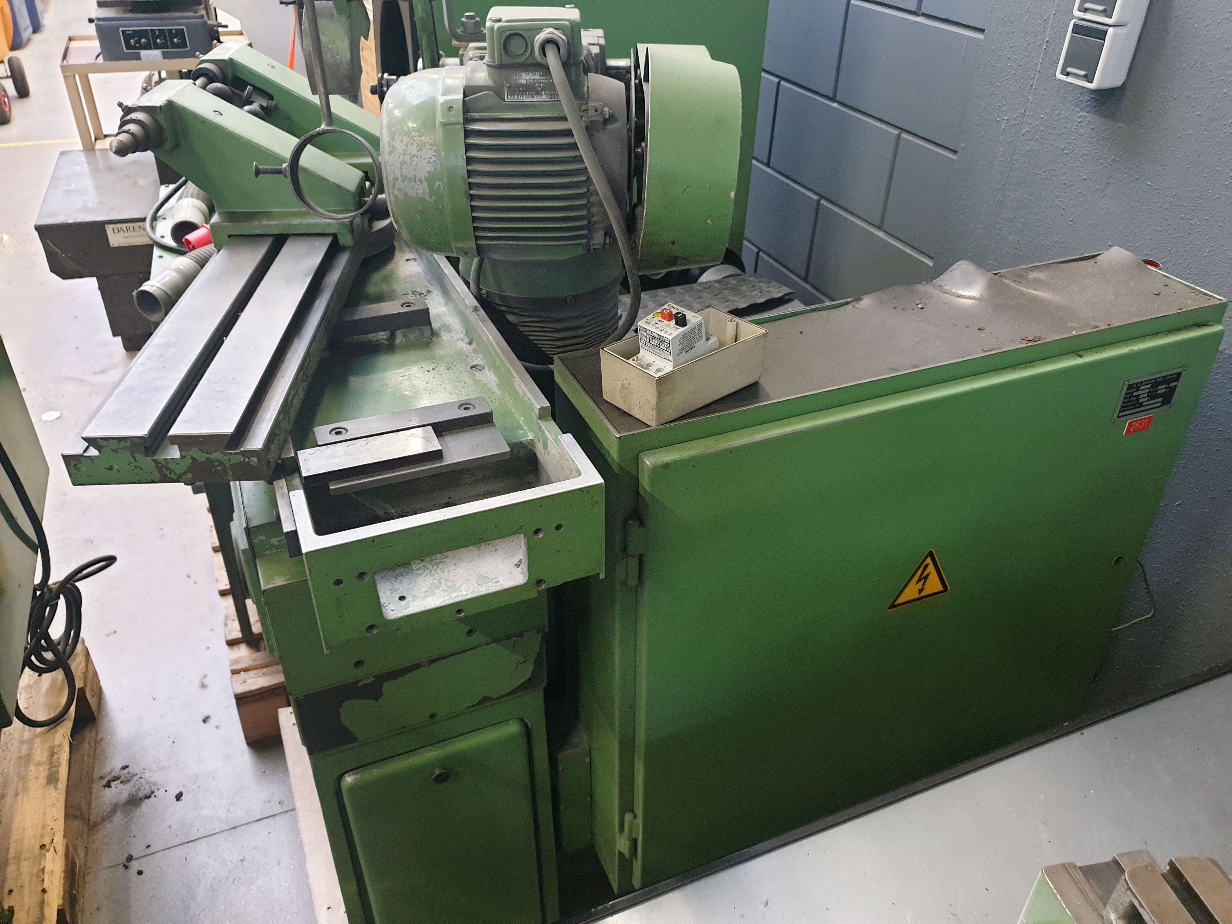 Used Schutte WU32 - Grinding - 1984