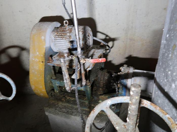 Used APACHE MDL. T-111 6'DIA.  X 14'HIGH   T- 316L SS TANK  2,691 Gallon