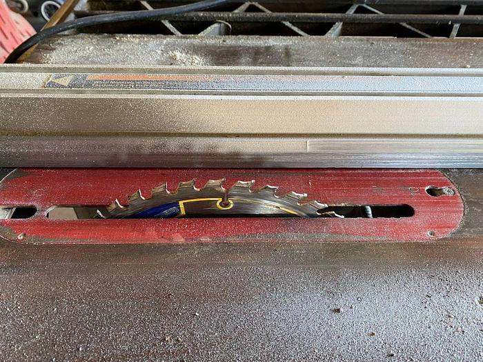 Used CRAFTSMAN 10"  TABLE SAW