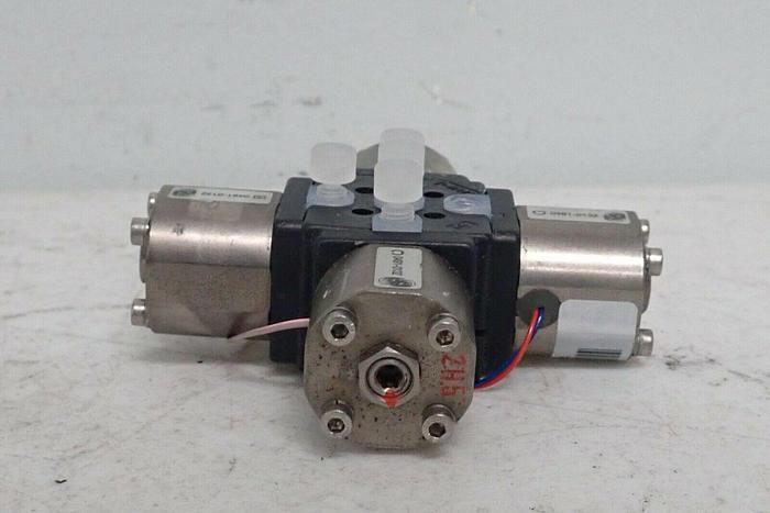 Used Agilent G1311-67701 W-04-10/M 0491-0132 Multi Channel Gradient Valve Assembly