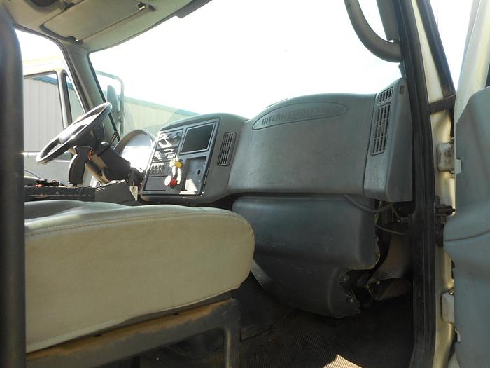 Used 2007 International 7600