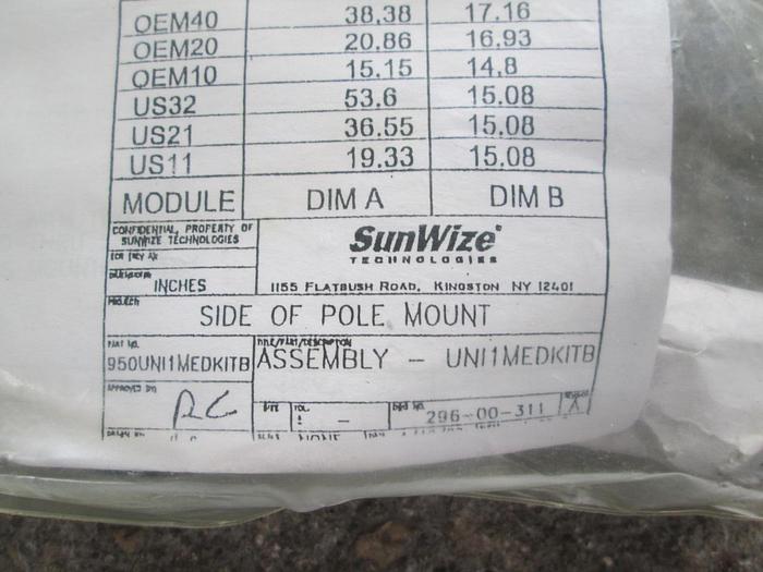 Sunwize Solar Panel Side of Pole Mount