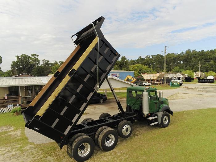 Used 2010 MACK GU 813