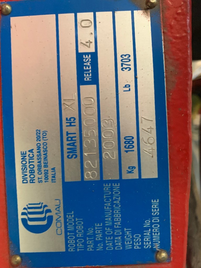 Usato 2003 Robot manipolatore marca Comau modello SMART H5 XL