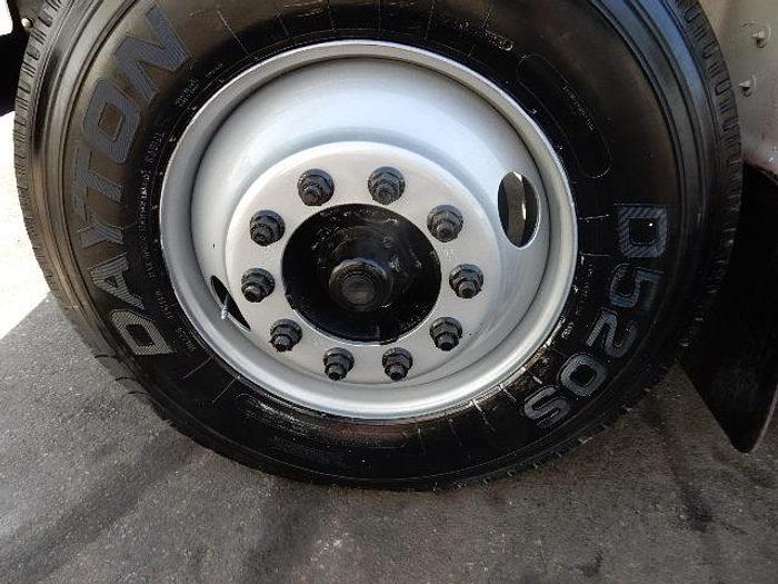 Used 2001 International 4900