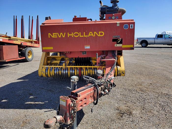 Used New Holland BB900 Baler w/ 14 x 21 Chamber