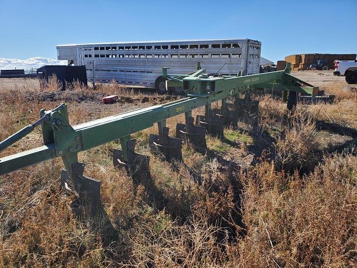 Used John Deere 965 Switch Plow - 8 Bottom