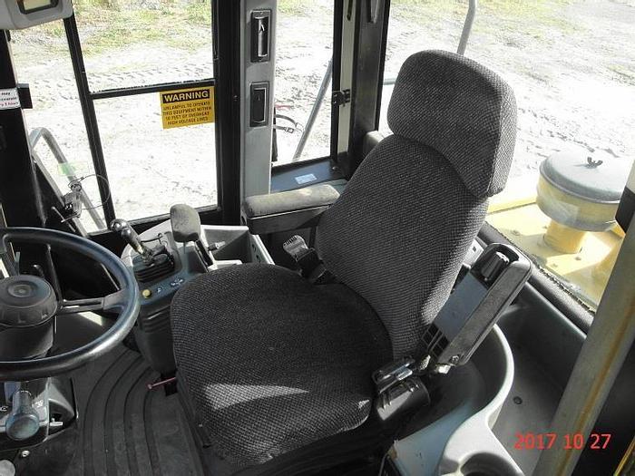 Used 2004 CATERPILLAR 950G II