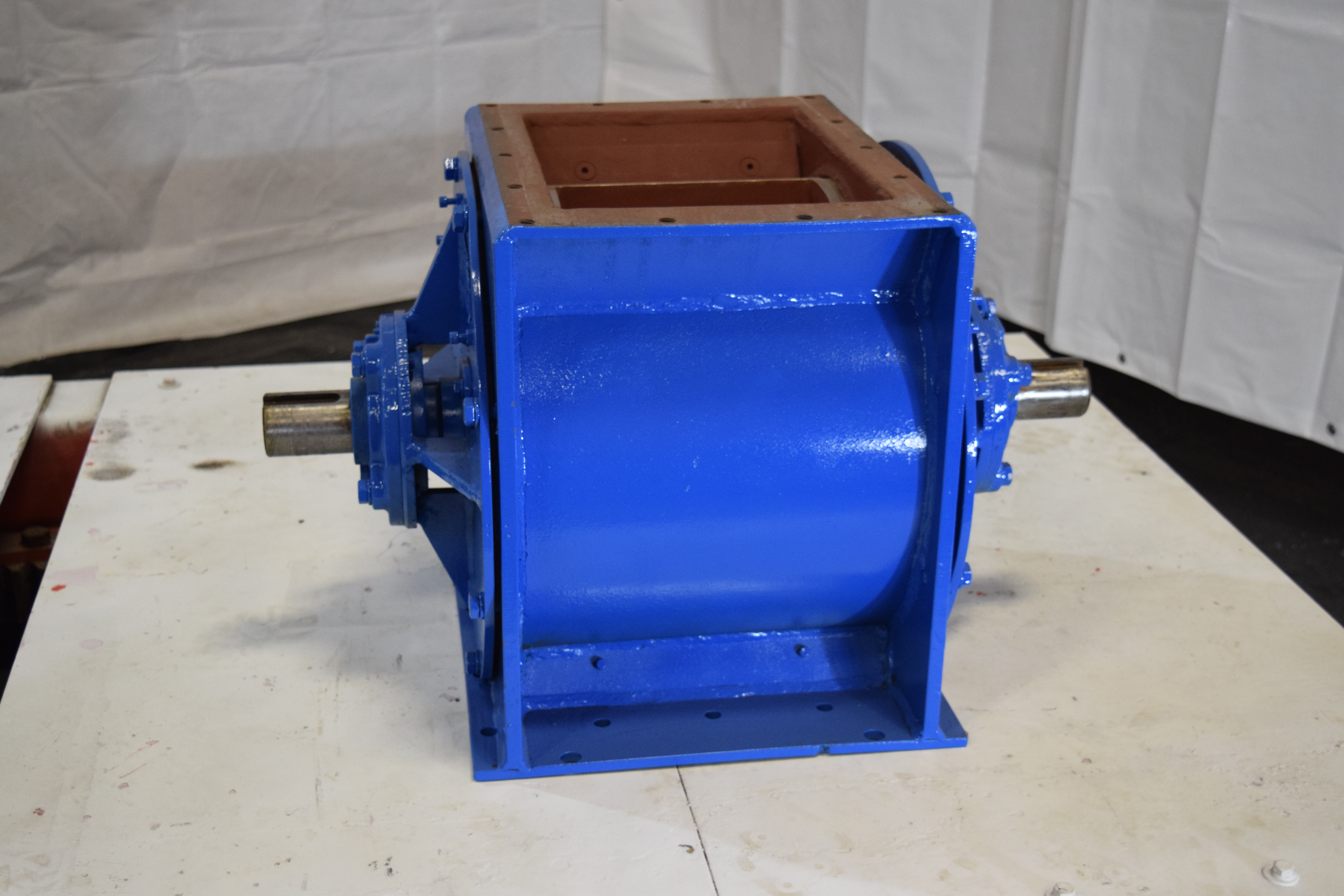 Used Rader feeder, rebuilt 16 x 10 rader feeder, for sale rader feeder, for sale used airlock.
