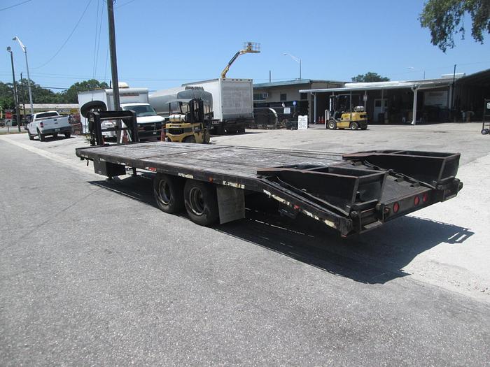 Used 28' Anderson Gooseneck Trailer