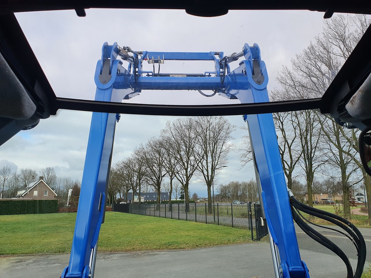 2021 New Holland T5.120 Dynamic Command