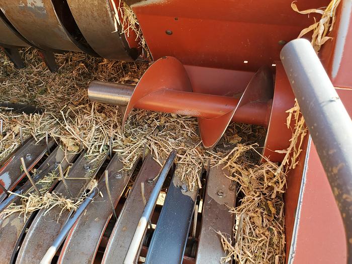 Used 2004 Hesston 4910 Baler w/ Accumulator