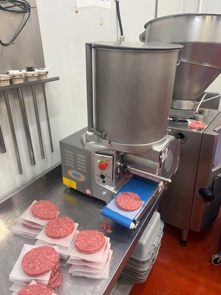 Used Biro hamburger patty machine -SEE VIDEO - WORKS GREAT -35 burgers per minute