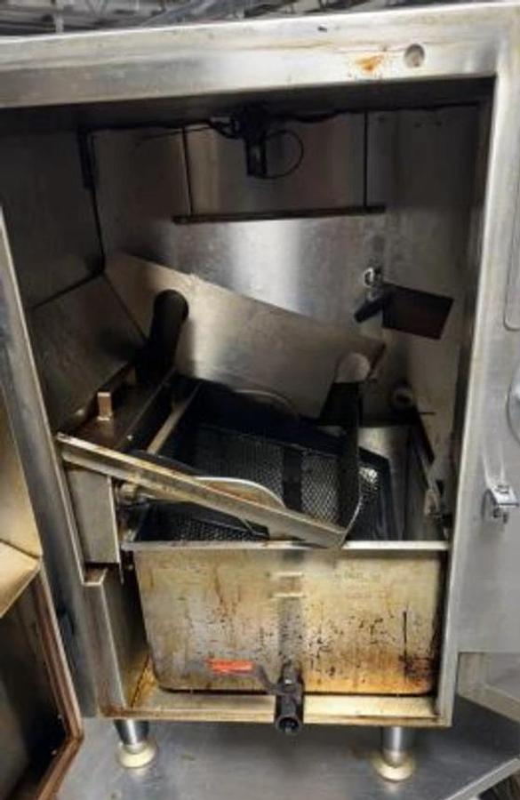 Used (2022) AutoFry MTI-10X1 Automatic Ventless Fryer