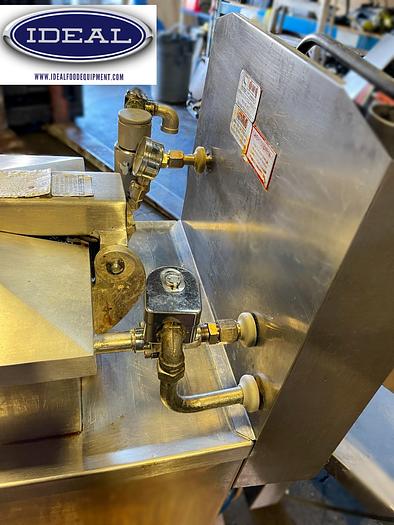 Used Henny Penny Pressure Fryers -computron 8000