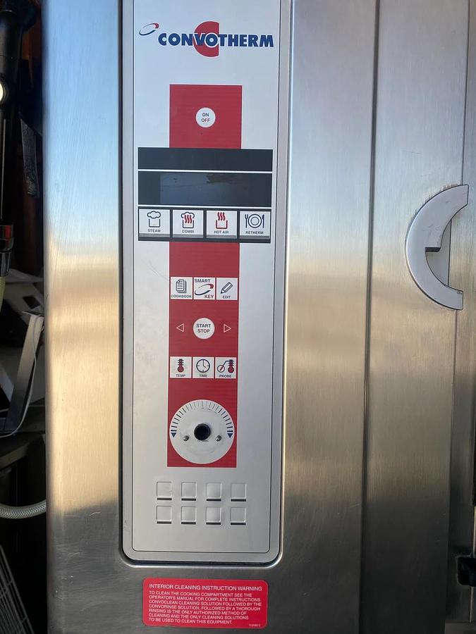 Used Cleveland OGS-6.20 Natural Gas Double Deck Combi Oven