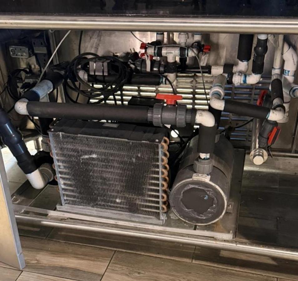 Used STARK REFRIGERATED SS LOBSTER TANK W/ALL PUMPS