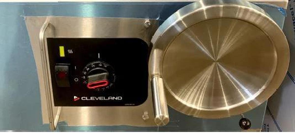 Used Cleveland SGL30TR Gas Tilting Skillets -WARRANTY