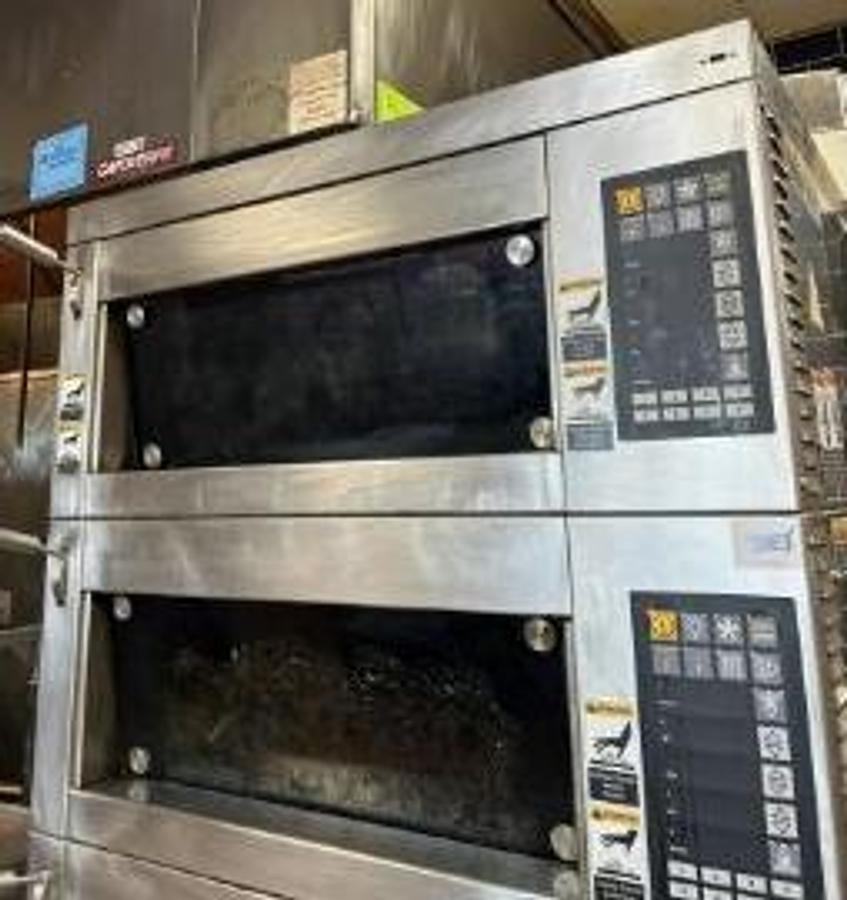 Used MIWE FOUR DECK ELECTRIC PIZZA OVEN for Sale at Surrey Food Equ...