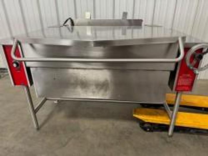 Refurbished Vulcan 40 Gallon Gas Manual Tilt Skillet