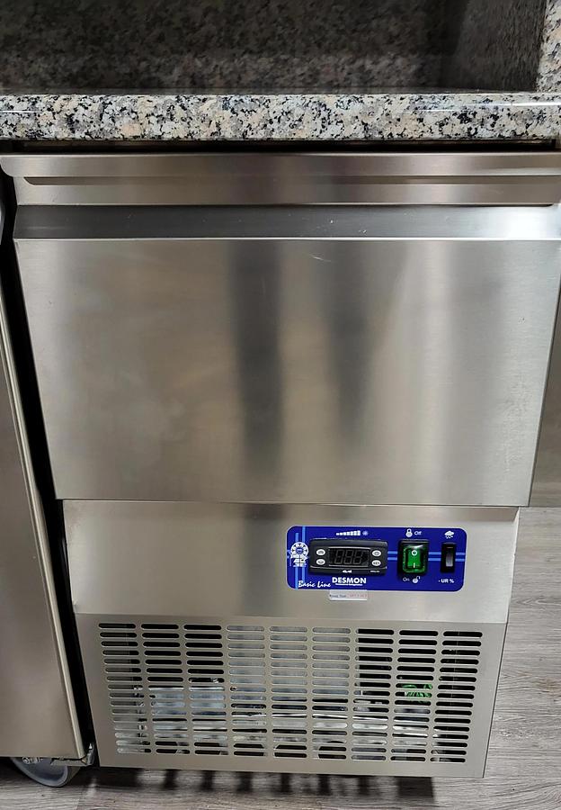 Used Desmon PTR216CN3N-ETL Prep Table -WARRANTY