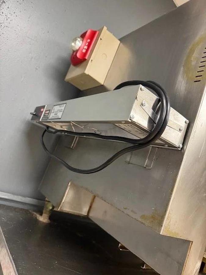 Used DUAL BASKET - AUTOFRY 1 Phase MTI-40C Ventless Deep Fryer with dual heat lamps