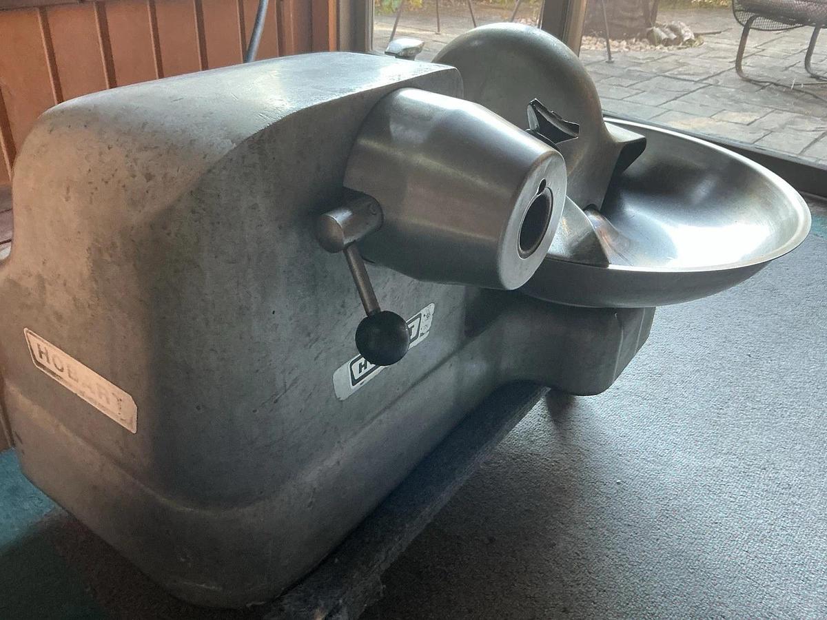Used Hobart 18 inch Buffalo Chopper Model 84181D Commercial Meat Food Cutter Machine