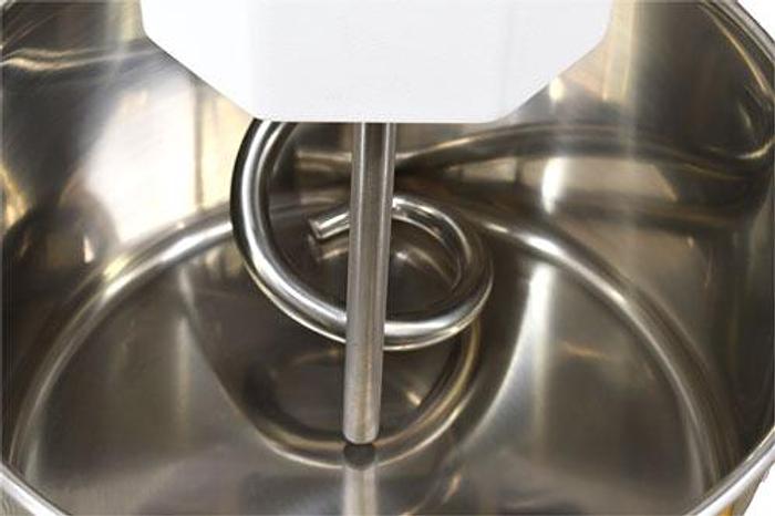 34 QT Spiral Mixer with Removable Bowl – 220V, 1100W
