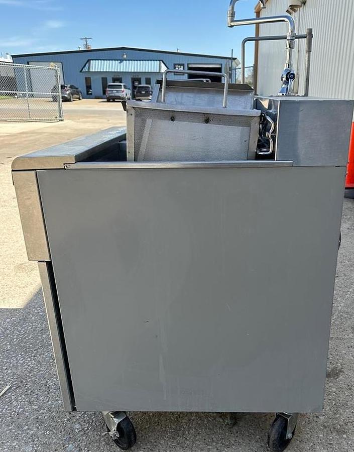 Used Frymaster 8SMS pasta cooker electric - 2 available