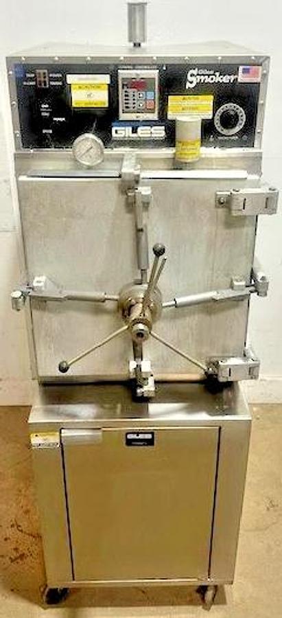 Used GILES SMOKER"H.D COMMERCIAL SOMKER/PRESSURE COOKER 