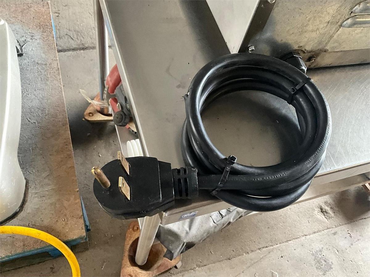 Used Merrychef Speed Microwave Oven - Eikon 4S - 3 available