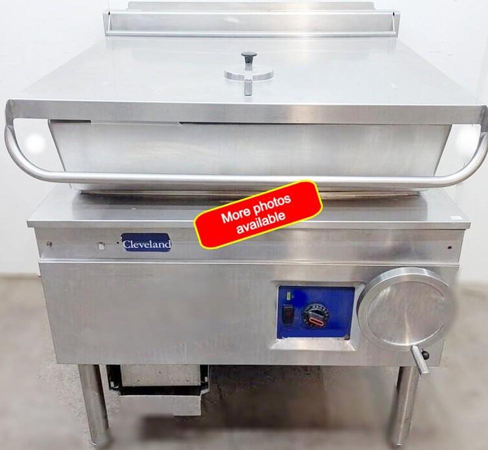 Used CLEVELAND GAS 30 GAL TILTING SKILLET, 40" X 36" 