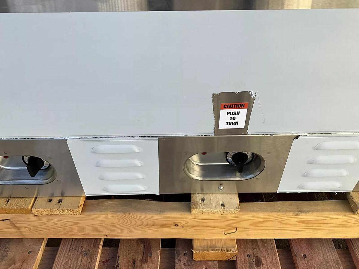 Used 2023 Crown Verity 3 pan steam Hot dog Steam table CV3WHS 240Volts 1 Phase - BRAND NEW CLEARANCE ITEM