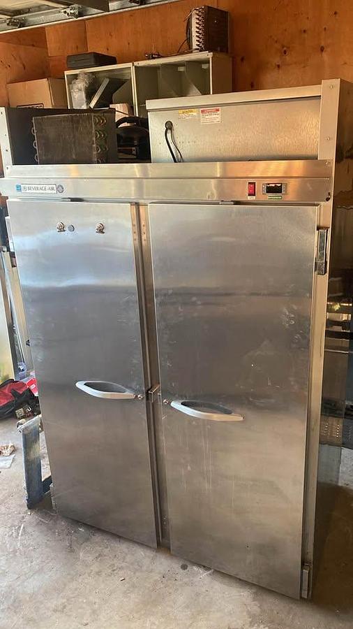 Used Beverage Air 2 door upright refrigerator - SEE VIDEAL