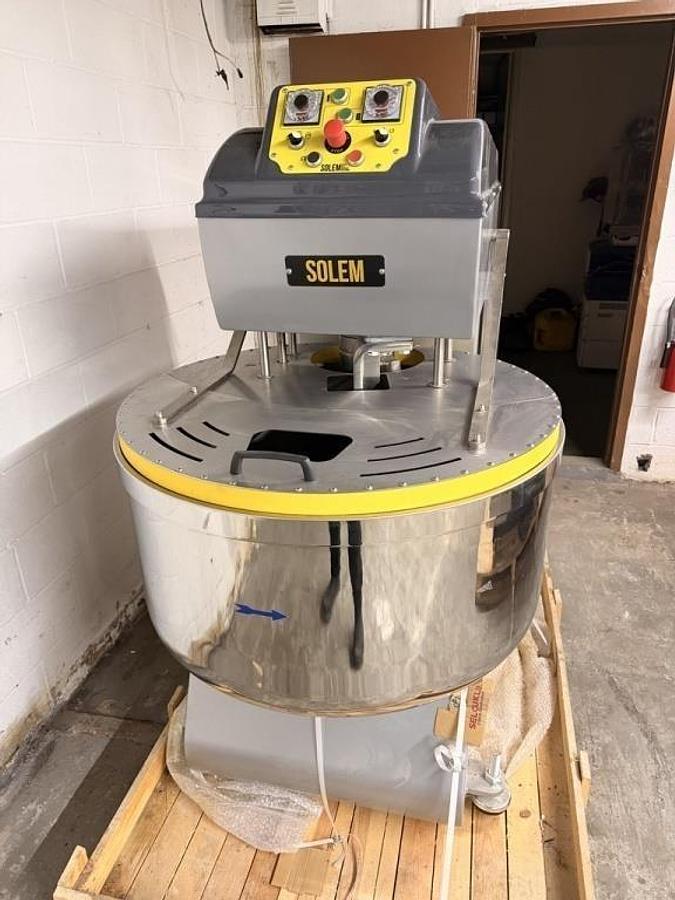 Used BRAND NEW - SOLEM 200 QT SPIRAL MIXER 
