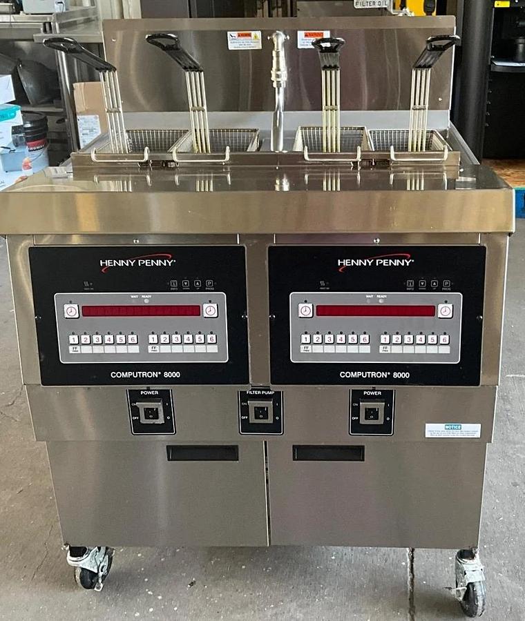 Used Henny Penny gas double fryer with built in filter- Computron 8000 - like new - wow price!!!!!