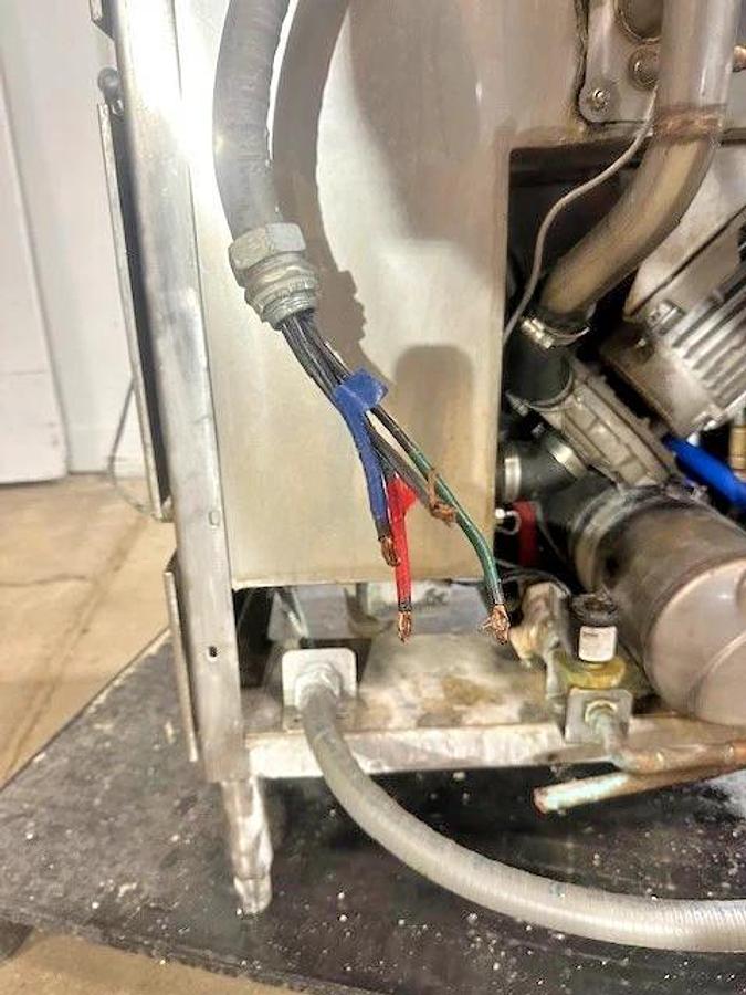 Used CHAMPION MODEL DH500T"COMMERCIAL HIGH TEMP VENTLESS DISHWASHER - 280/240V,3PH