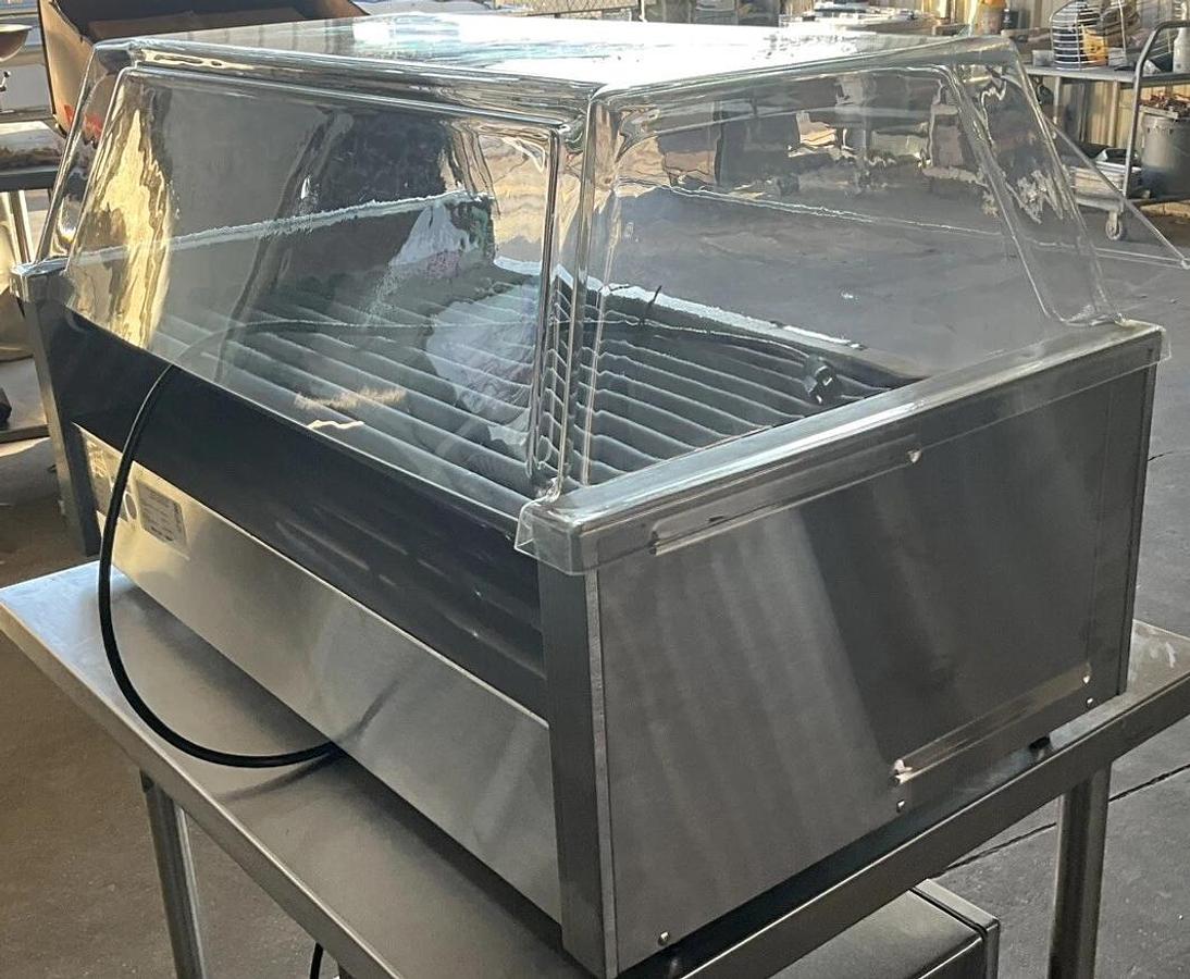Used APW Wyott 8A-50SCBDE Hot dog Grill roller Built-in bun Storage Sneeze Guard - BRAND NEW CLEARANCE ITEM