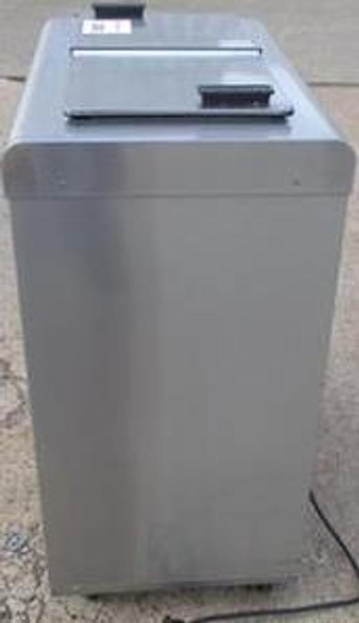 Used NELSON - S/S ICE CREAM/FROZEN DESERT FREEZER ON CASTERS 