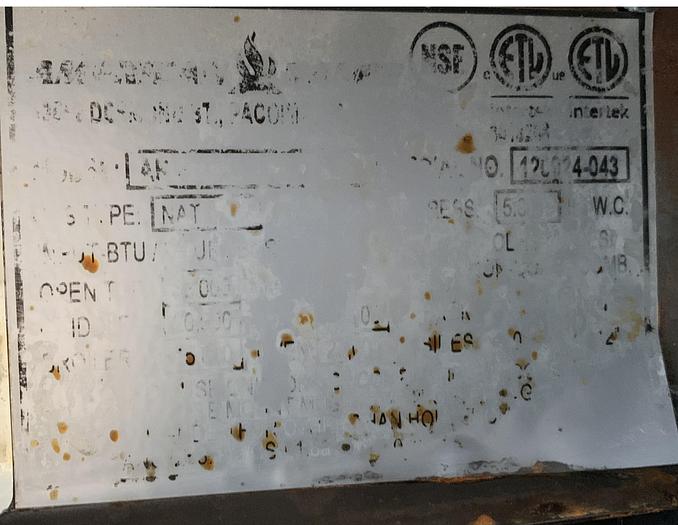 Used 24" 4 BURNER RANGE WITH OVEN