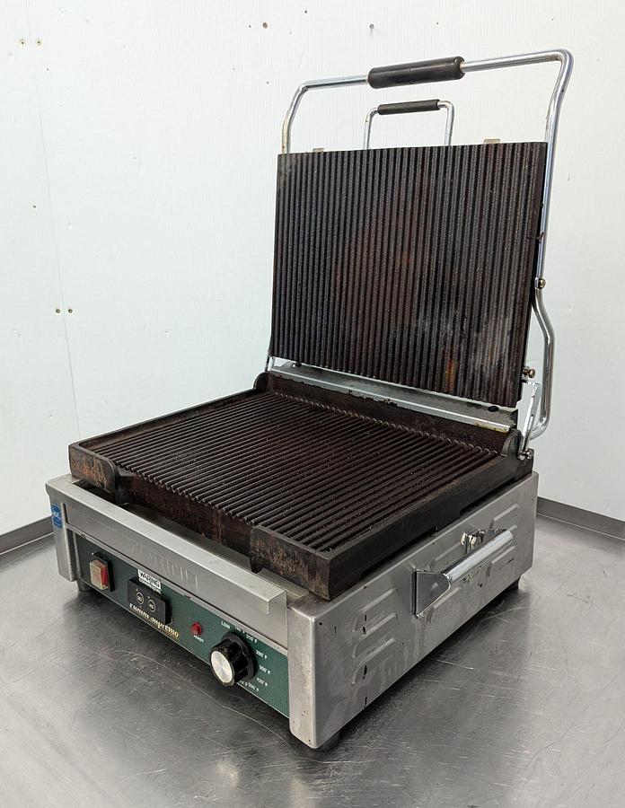 Used Waring WPG250TC Grooved Top & Bottom Panini Sandwich Grill